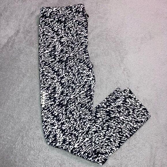 Nike, Pronto ESSENTIAL Printed Running 7/8 Leggings Tight Pants, Women's X-Small - Picture 13 of 15
